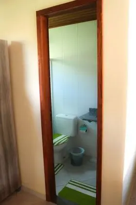 Basic Tek Büyük veya İki Ayrı Yataklı Oda