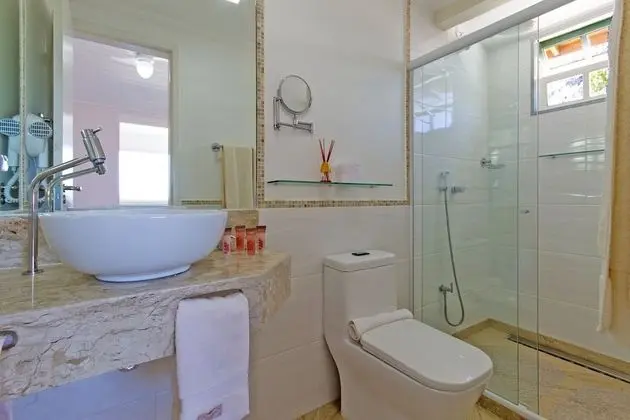 Tek Büyük veya İki Ayrı Yataklı Oda, Balkon, Bahçe Manzaralı