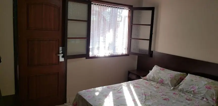 Üç Kişilik Oda