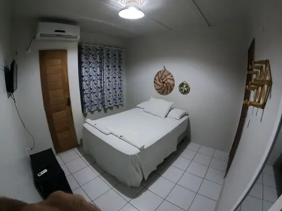 Traditional Tek Büyük Yataklı Oda