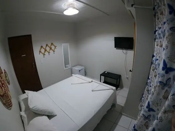 Traditional Tek Büyük Yataklı Oda