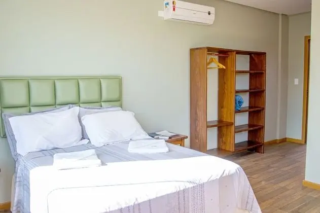 Süit, Dağ Manzaralı (Morro Branco)