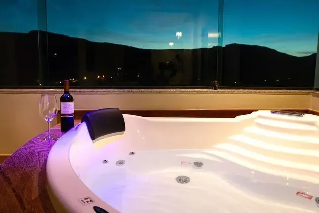 Süit (Master com Terraço)