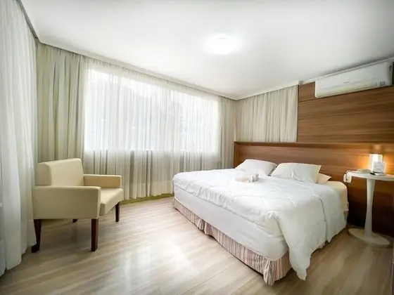 Deluxe Tek Büyük veya İki Ayrı Yataklı Oda