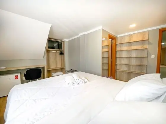 Deluxe Tek Büyük veya İki Ayrı Yataklı Oda