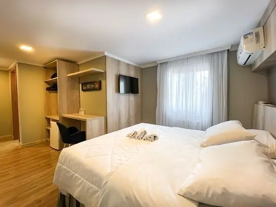 Deluxe Tek Büyük veya İki Ayrı Yataklı Oda