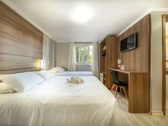 Deluxe Üç Kişilik Oda