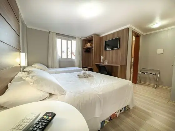 Deluxe Üç Kişilik Oda