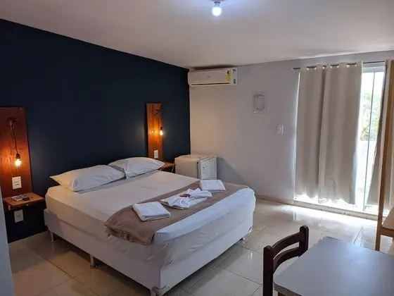 Basic Tek Büyük Yataklı Oda (With Air Conditioning)