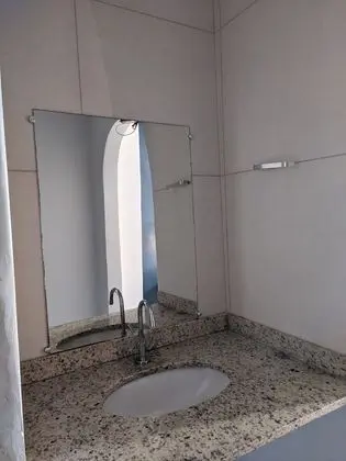 Basic Tek Büyük Yataklı Oda (With Air Conditioning)