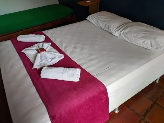 Üç Kişilik Oda (With Air Conditioning)