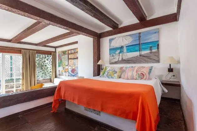 Superior Stüdyo, Balkon