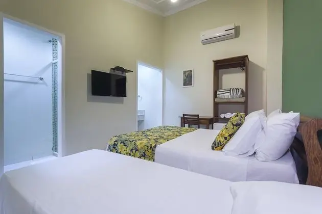 Üç Kişilik Oda (Colonial)