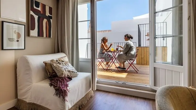 Superior Tek Büyük veya İki Ayrı Yataklı Oda