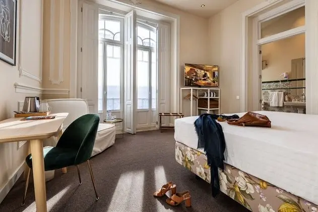 Superior Tek Büyük veya İki Ayrı Yataklı Oda