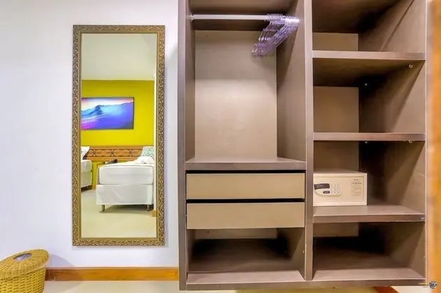 Quarto Luxo Terreo