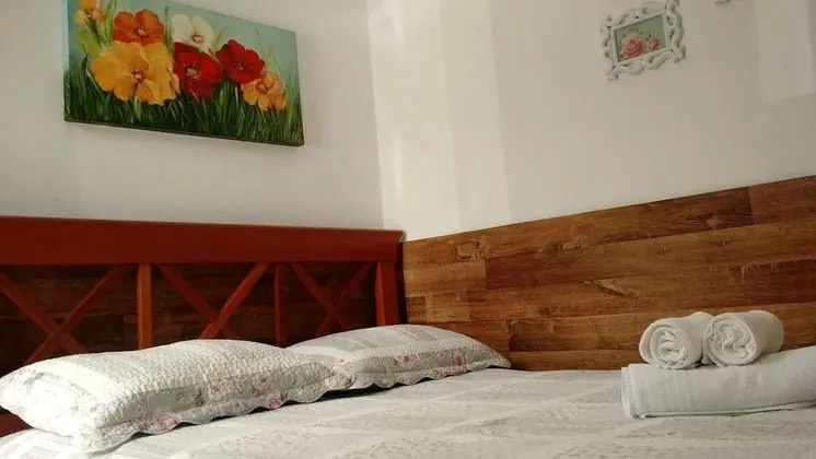 Standard Tek Büyük Yataklı Oda