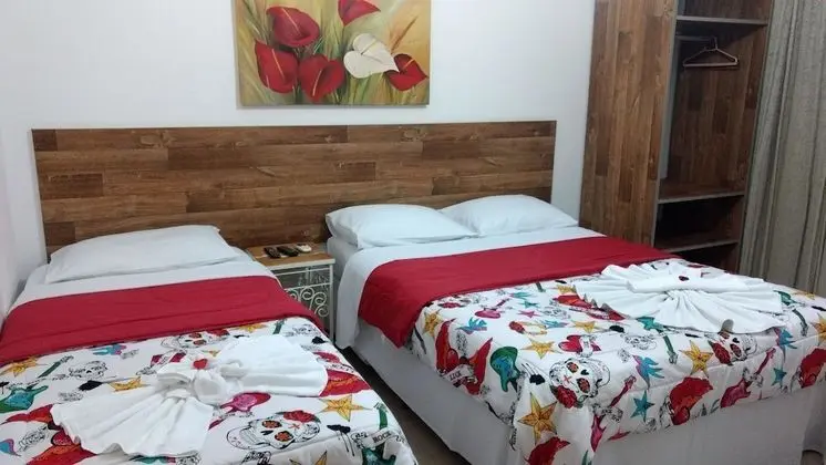 Üç Kişilik Oda