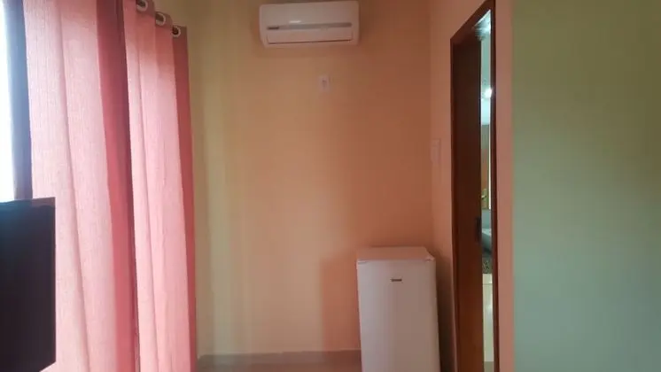 Deluxe Büyük Yataklı Tek Kişilik Oda, 1 En Büyük (King) Boy Yatak, Plaj Manzaralı, Denize Bakan