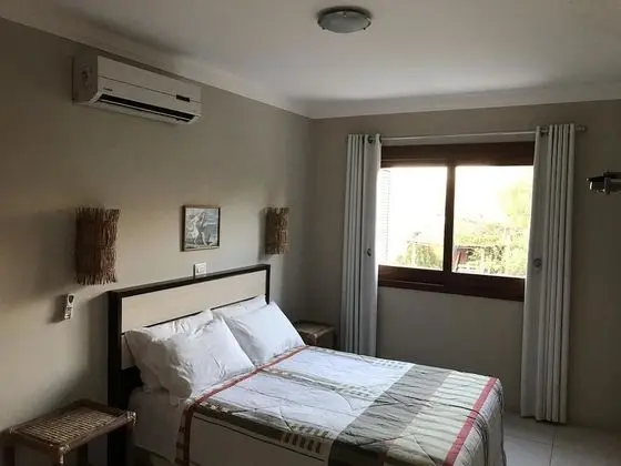 Standard Tek Büyük Yataklı Oda (Com Café da Manhã)