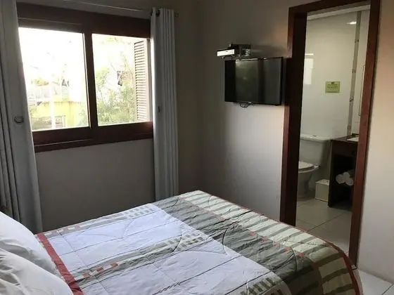 Standard Tek Büyük Yataklı Oda (Com Café da Manhã)