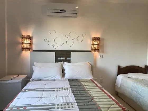 Standard Üç Kişilik Oda (Com Café da Manhã)