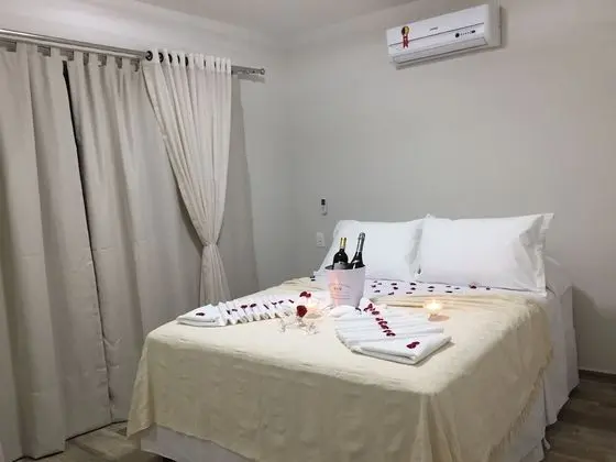 Tek Büyük Yataklı Oda