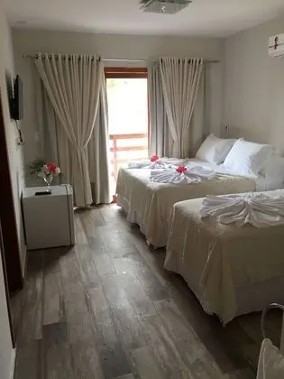 Üç Kişilik Oda