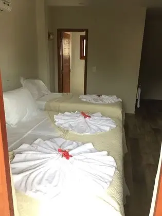 Üç Kişilik Oda