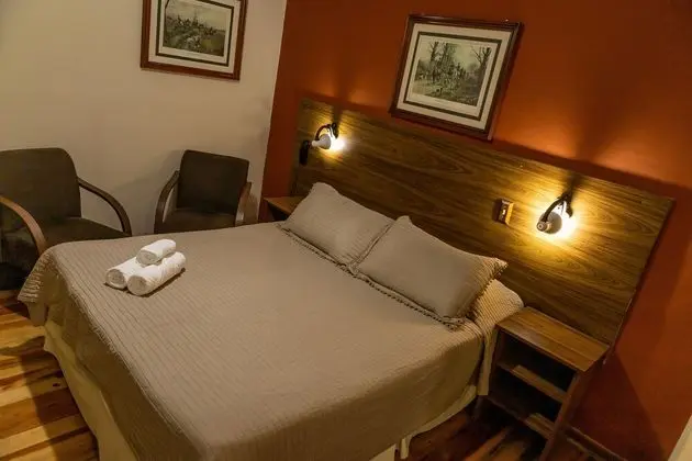 Quarto casal com banheira de hidromassagem (somente Adultos)