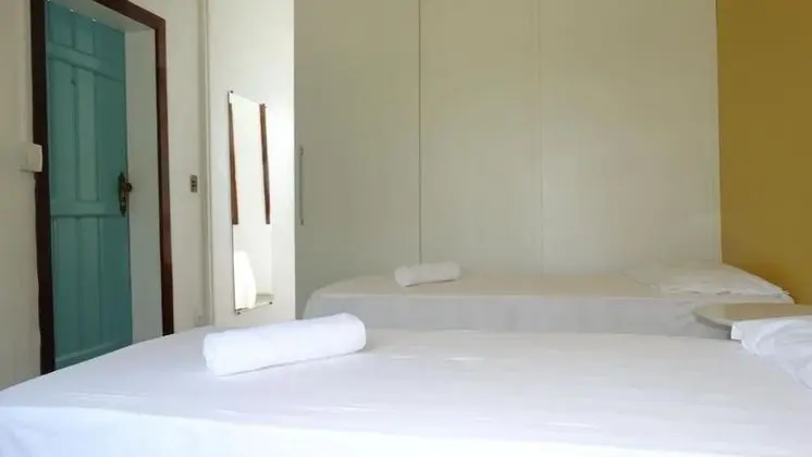 Standard Dört Kişilik Oda, Avlu Manzaralı
