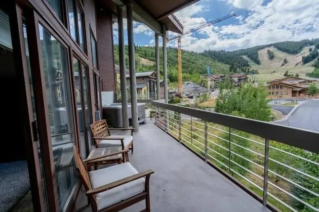 Powder Run 2 BR + LOFT A34