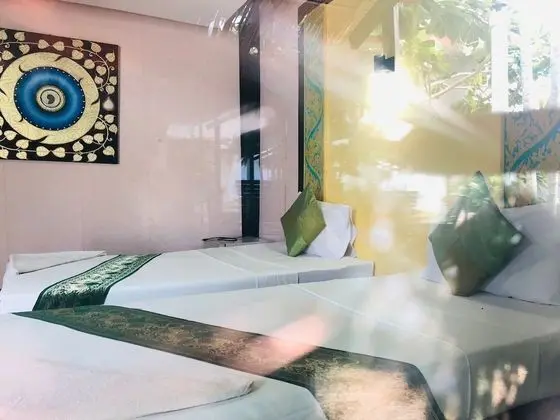 Deluxe Beach Bungalow A/C