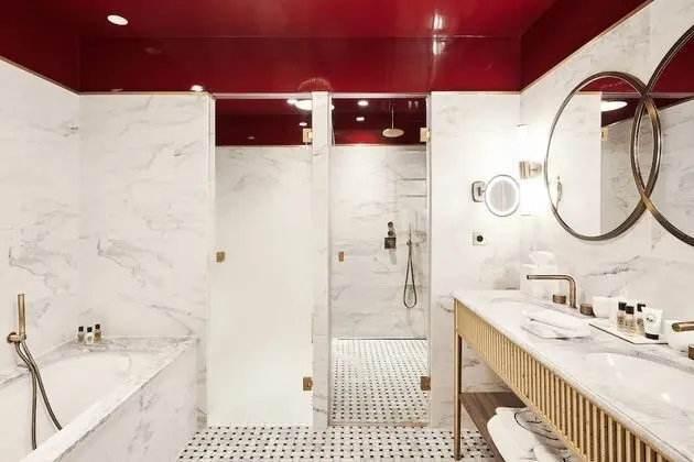 Junior Suite Prestige, balcon & Tour Eiffel