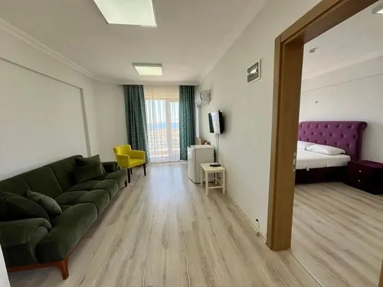 Suite, Deniz Manzaralı, Balkonlu