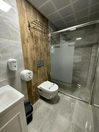Suite, Manzarasız, Balkonsuz