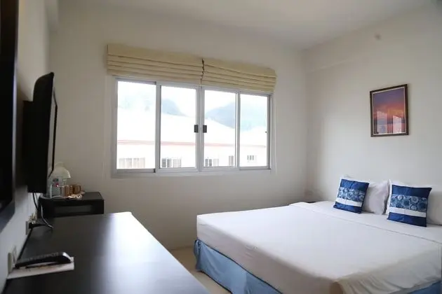 Standard Room (BAR noise 8PM - 2AM)