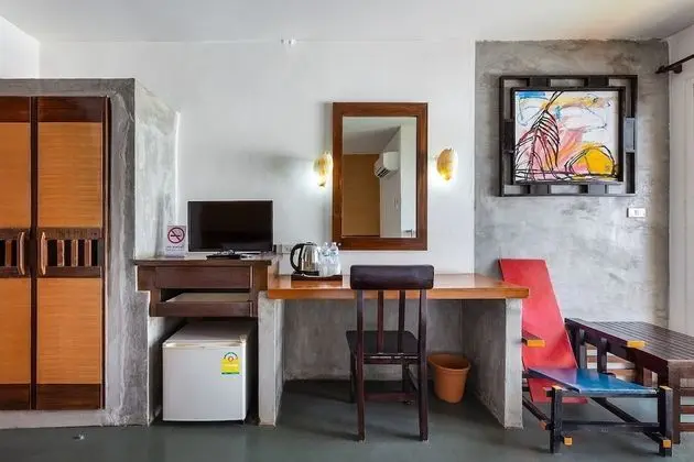 Standard Twin Room