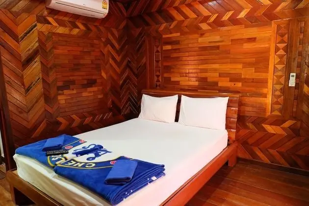 Deluxe Double Bungalow