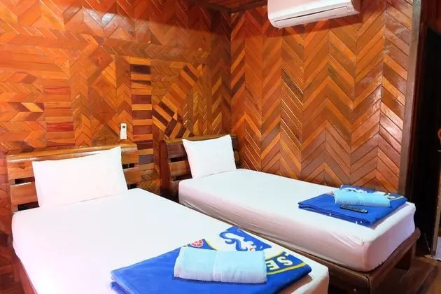 Deluxe Twin Bungalow