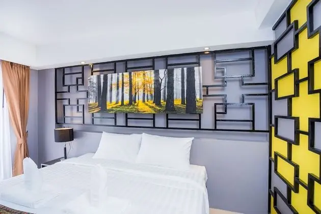 Deluxe Tek Büyük Yataklı Oda
