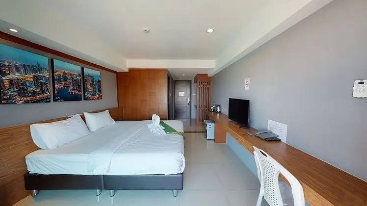 Deluxe Tek Büyük Yataklı Oda