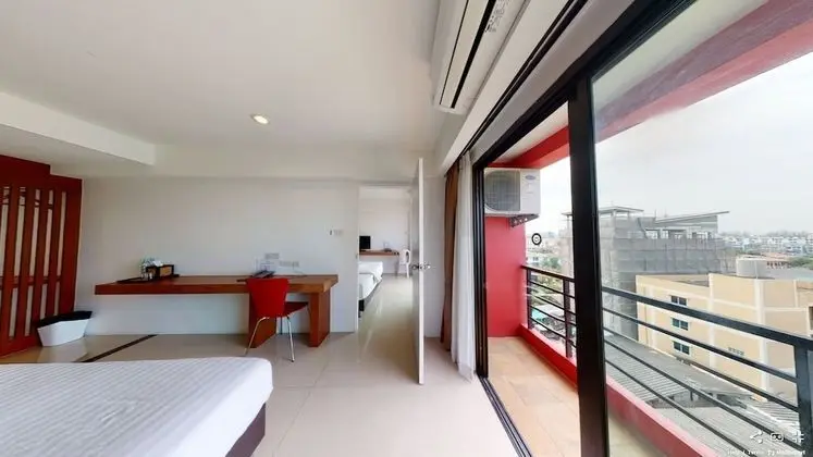 Deluxe Tek Büyük Yataklı Oda