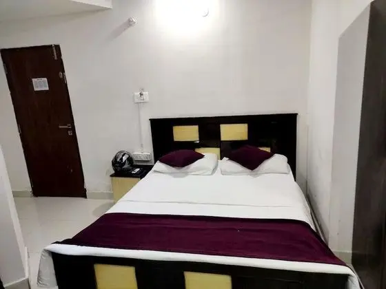 Economy Tek Büyük Yataklı Oda