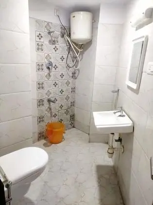 Economy Tek Büyük Yataklı Oda