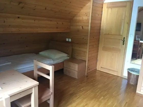 Üç Kişilik Oda, Birden Çok Yatak