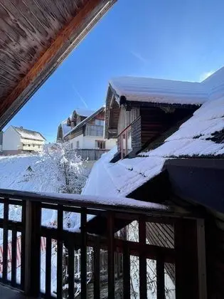Deluxe Stüdyo (Apartma z 1 spalnico in balkonom)