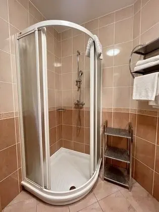 Deluxe Stüdyo (Apartma z 1 spalnico s teraso)