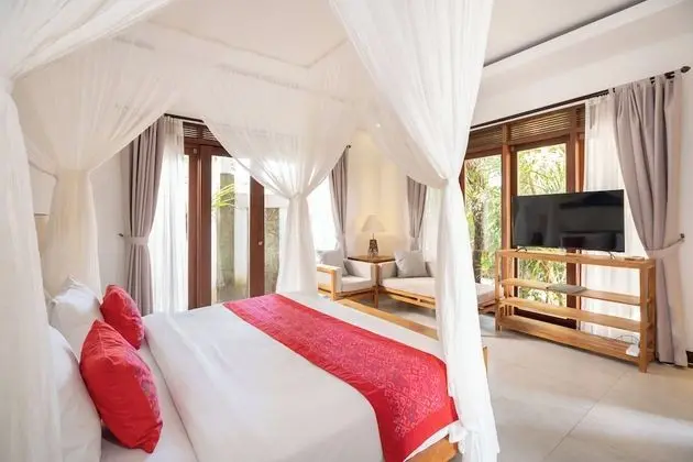 Romantic Süit, 1 Yatak Odası, Havuz Manzaralı