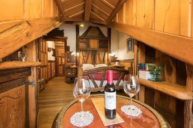 Standard Tek Büyük Yataklı Oda